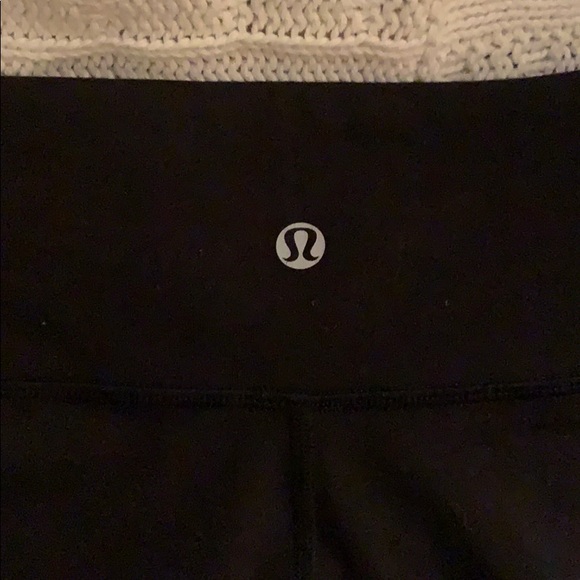 Lululemon leggings - Picture 4 of 5